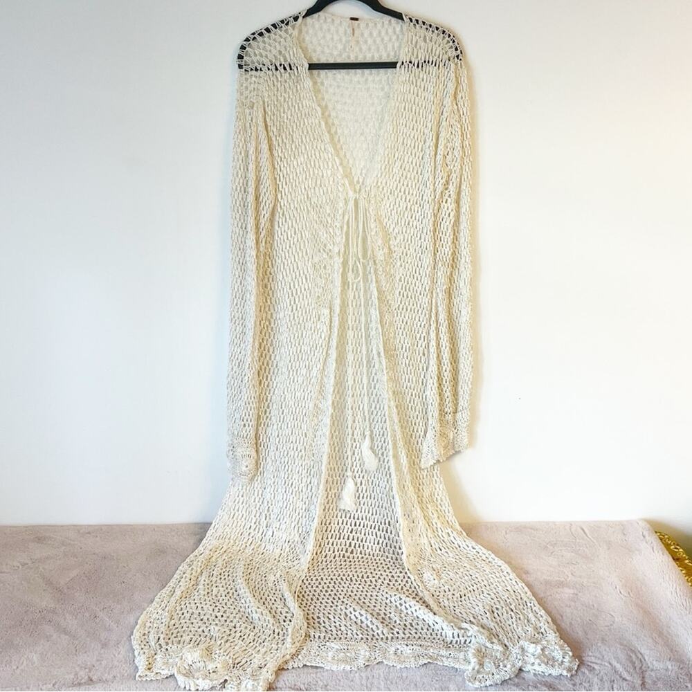 FREE PEOPLE Cream Crochet Knit Long Sleeve Maxi Swim Coverup Kimono Size Large